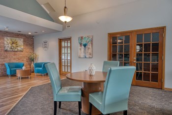 Clubhouse dining area - Photo Gallery 5
