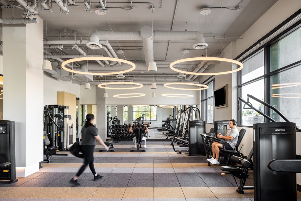 Fitness center amenity at Sixth & Jackson apartments in San Jose.