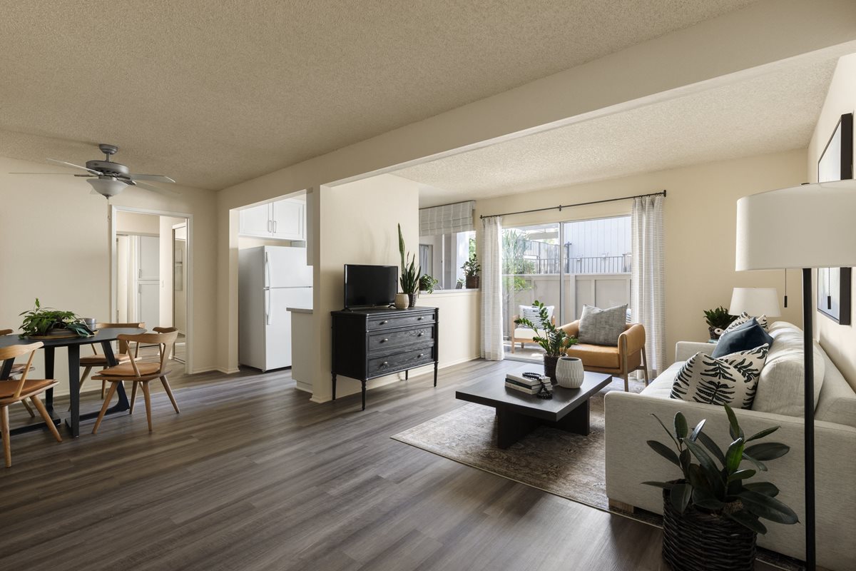 Cerritos Apartments