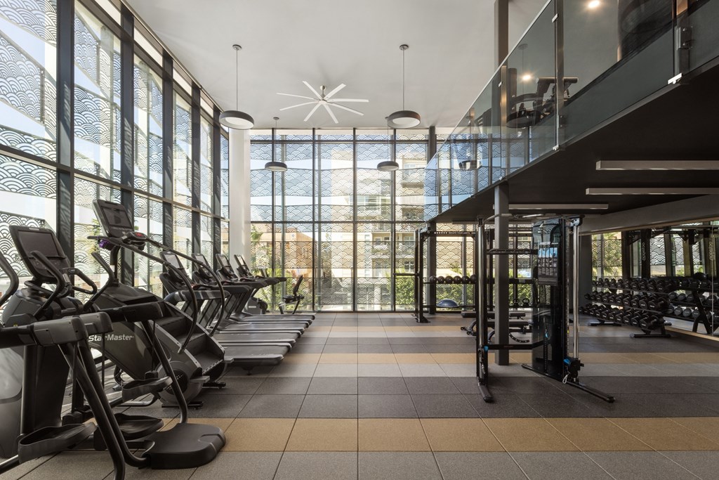 Fitness center amenity at Sixth & Jackson apartments in San Jose.