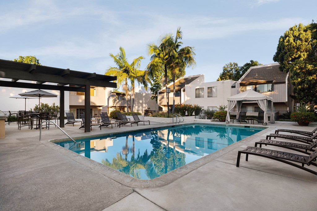 Swimming pool and cabana at Cerritos Apartments