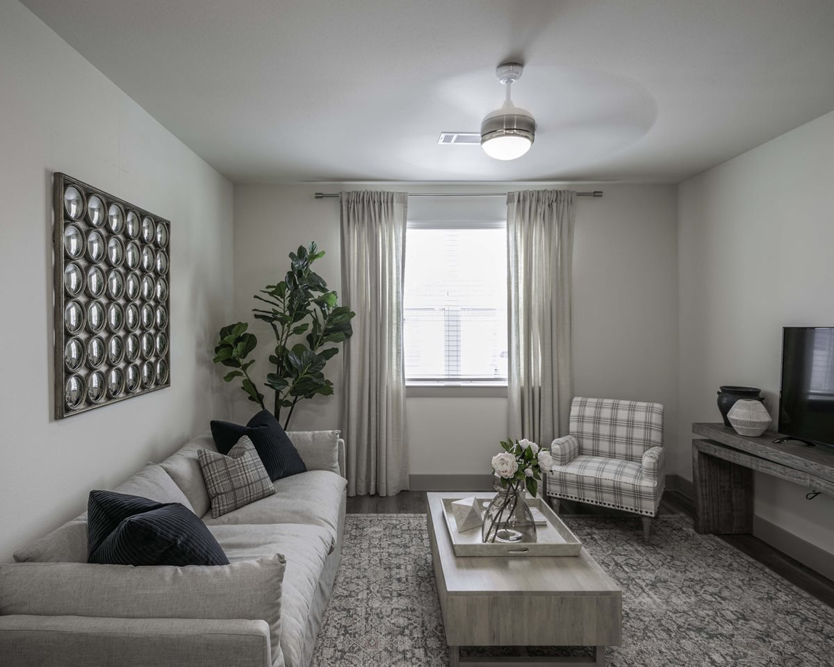 Beckett Cottingham Apartments