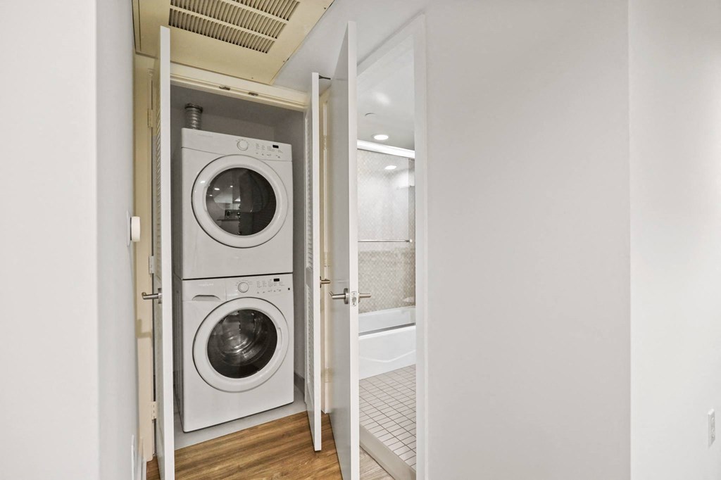 In-Suite Washer & Dryer