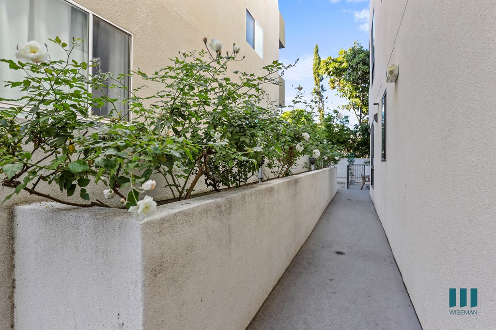Exterior Walkway of a Richland Metro by Wiseman