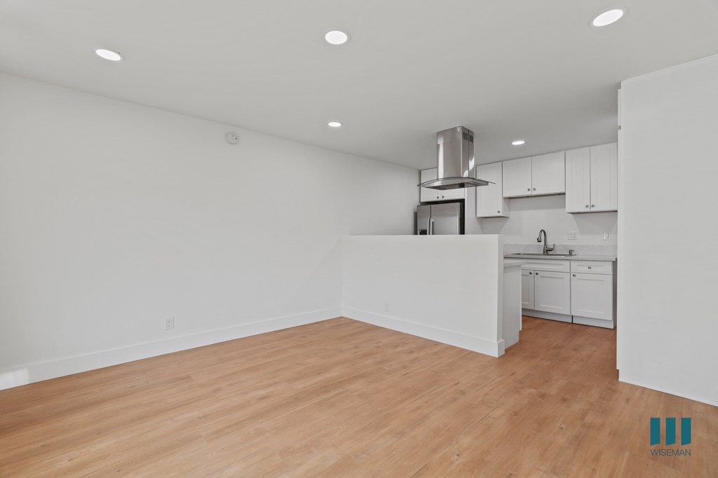 Open-Concept Kitchen and Dining Area