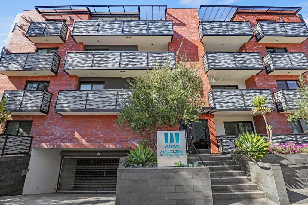 Front Entrance of Darlington Center by Wiseman