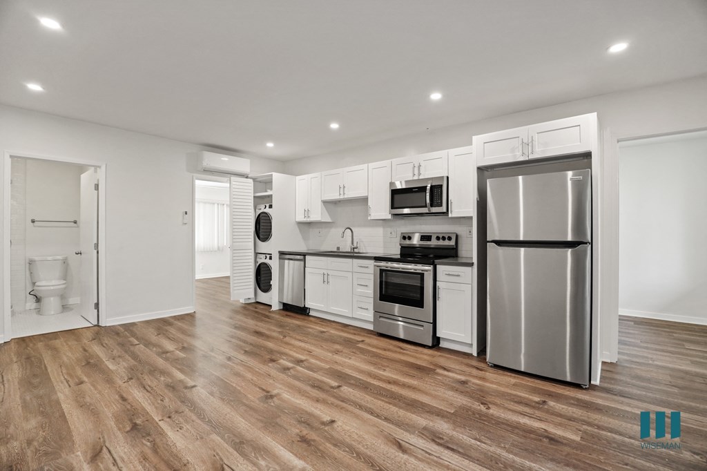 Open-Concept Kitchen with Energy-Efficient Appliances