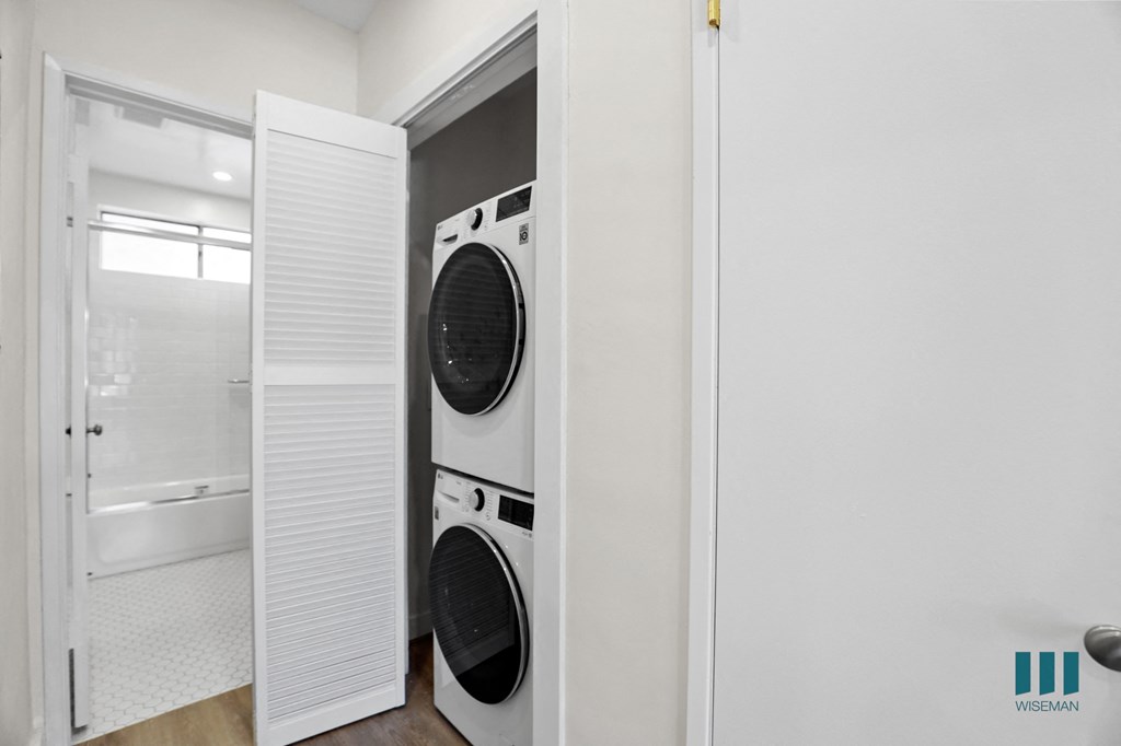 In-Suite Washer & Dryer