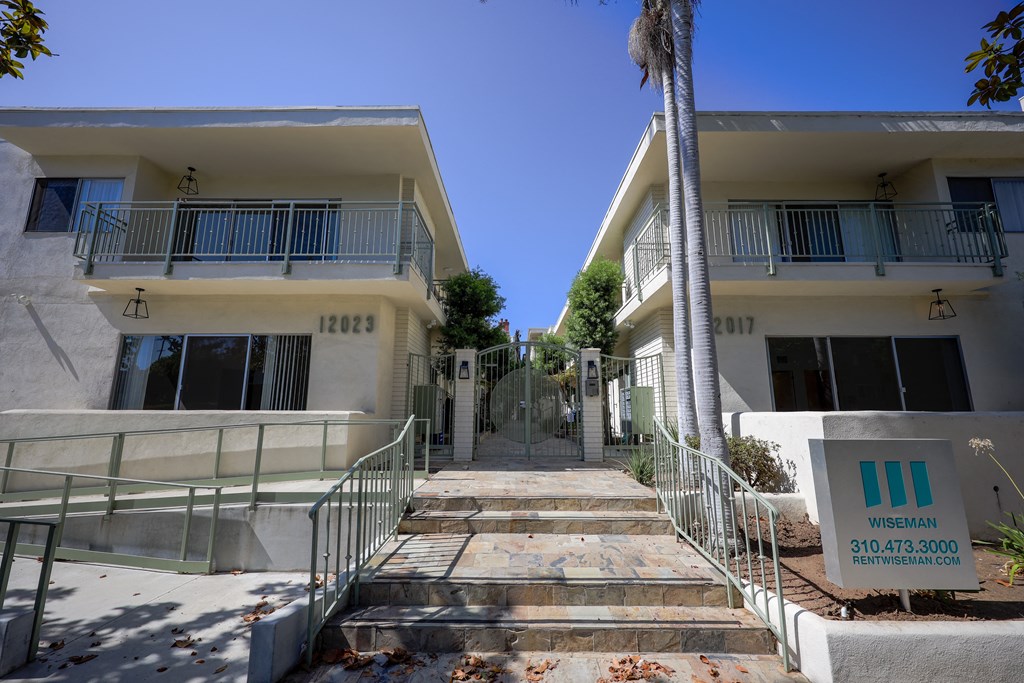 the building where the hotel is located is shown in this file photo