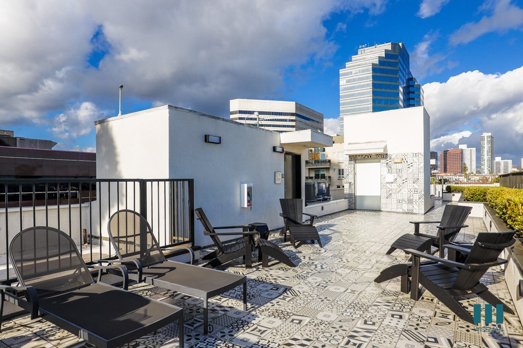 Wellesley Ten By Wiseman