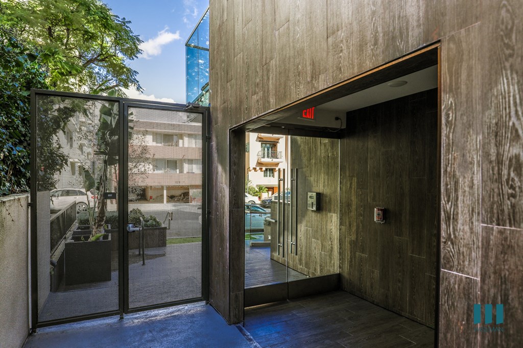 Wellesley Ten By Wiseman