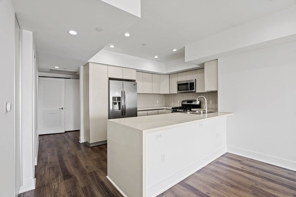 Kitchen with Countertop Bar