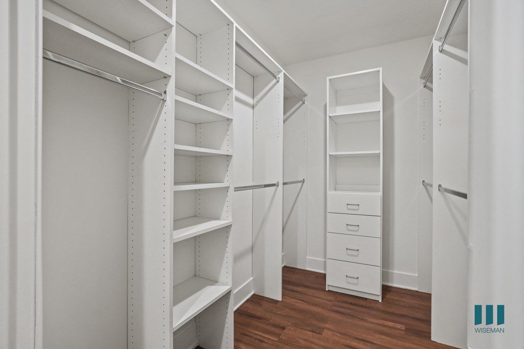 Wellesley Ten By Wiseman