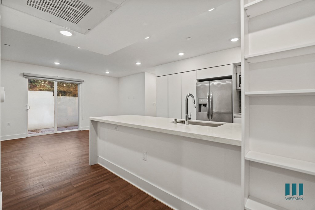 Wellesley Ten By Wiseman