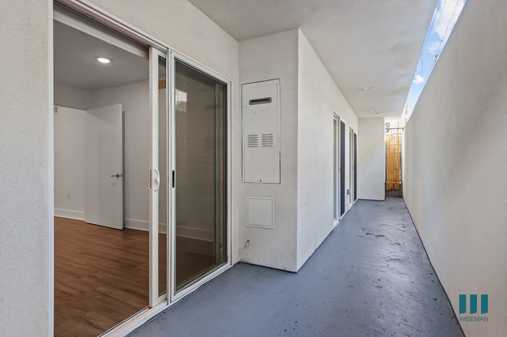 Wellesley Ten By Wiseman