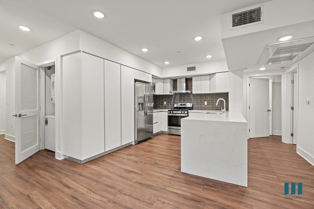 Wellesley Ten By Wiseman