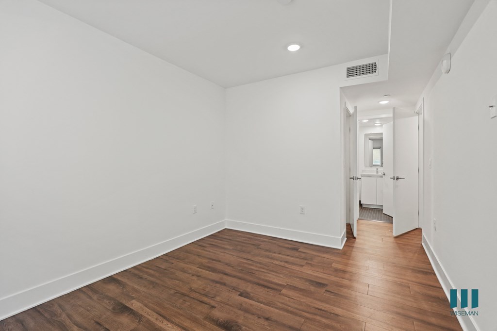 Wellesley Ten By Wiseman