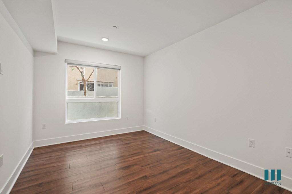 Wellesley Ten By Wiseman