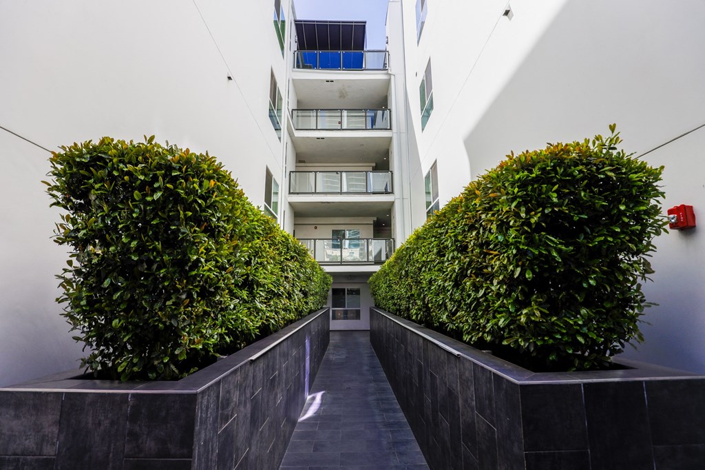 Courtyard of Westgate Wonder by Wiseman