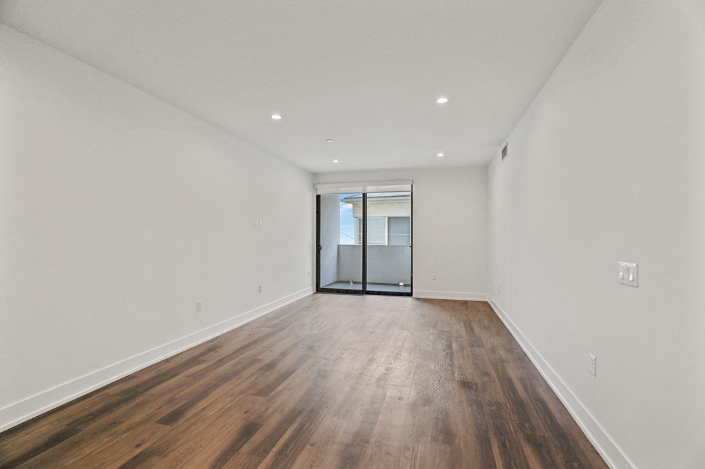 Spacious Living Room with Patio