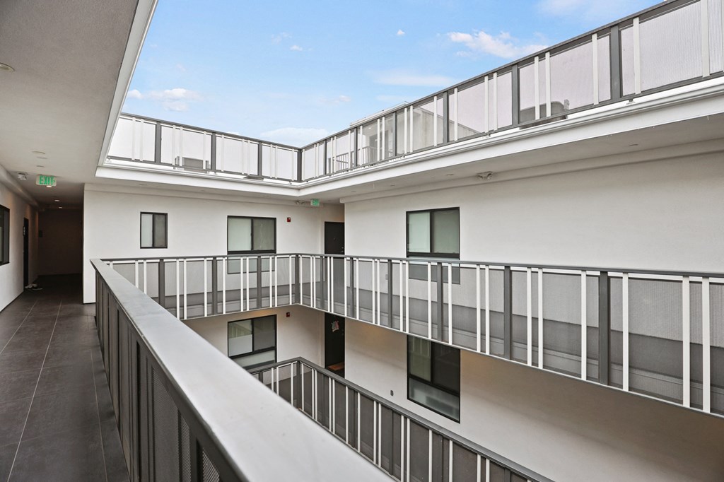 Upper Level Courtyard View