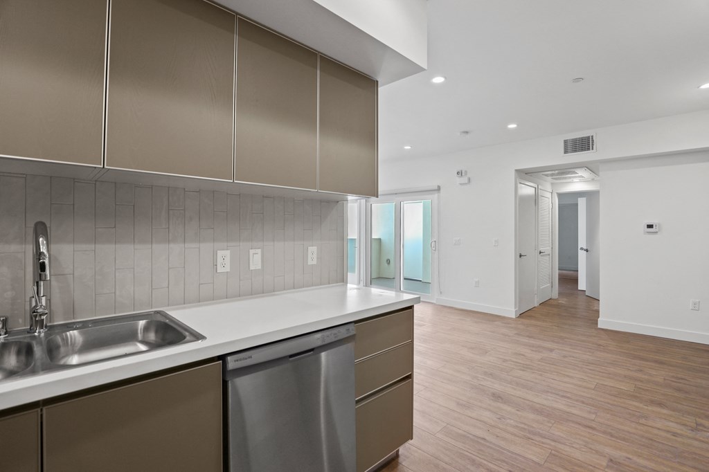 Kitchen with Double-Sink and Dishwasher