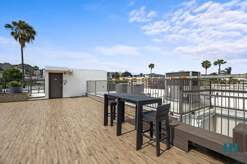 Rooftop Terrace with Seating Rooftop Terrace with Seating - Photo Gallery
