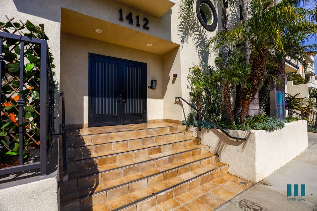 Front Entrance of Colby Villas by WIseman