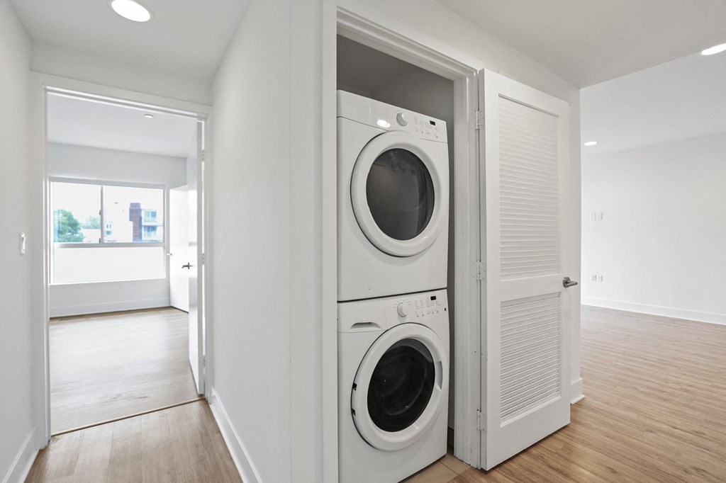 In-Suite Washer & Dryer