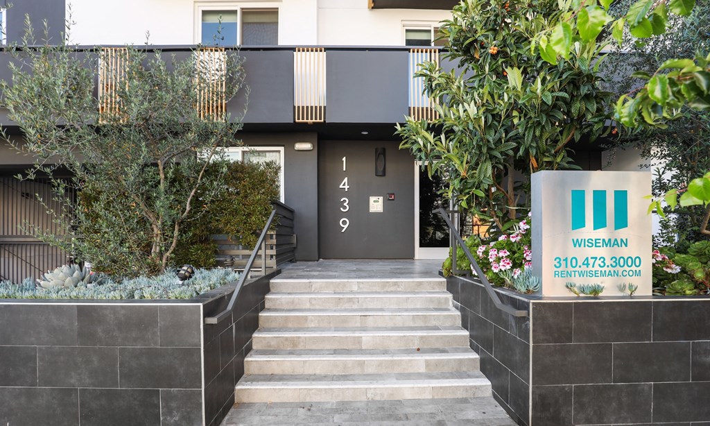 Front Entrance of Tamarind Emerald by WIseman