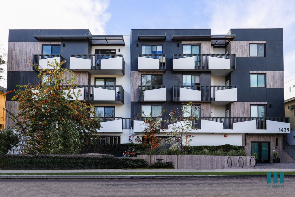 Street View of Armacost Bella by Wiseman