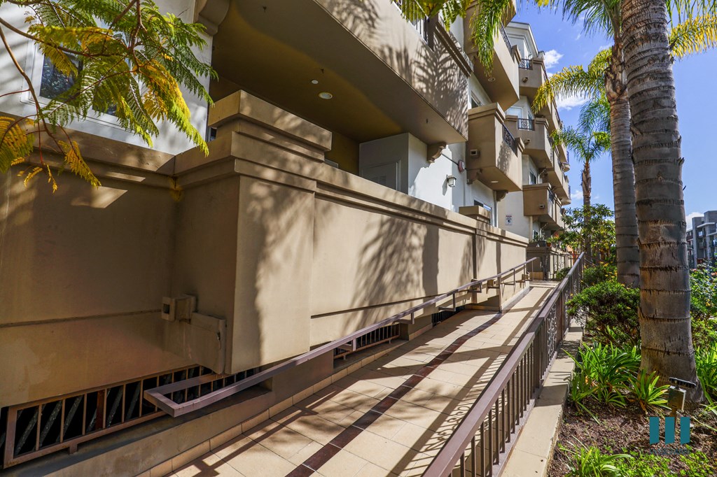 Sidewalk Ramp Entrance