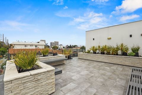 Rooftop Terrace of Colby atOhio by Wiseman