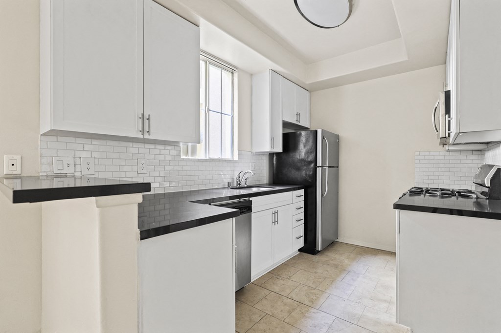 Full-Size Kitchen with Energy-Efficient Appliances