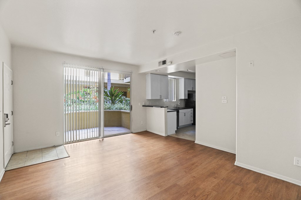 Studio Apartment with Vinyl Flooring and Natural Light