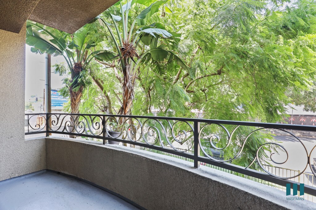Spacious Patio with a Street View