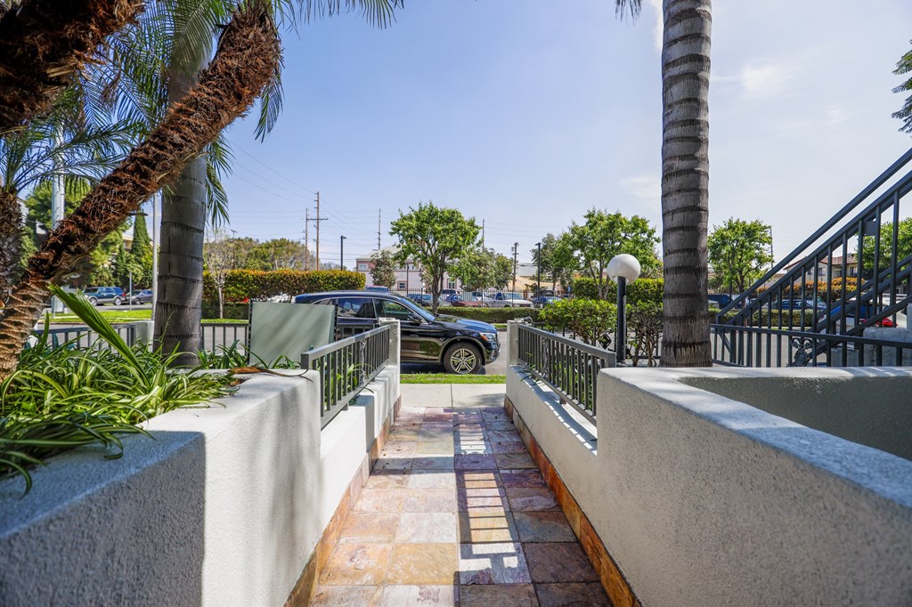 Walkway to Street at Stoner Ave