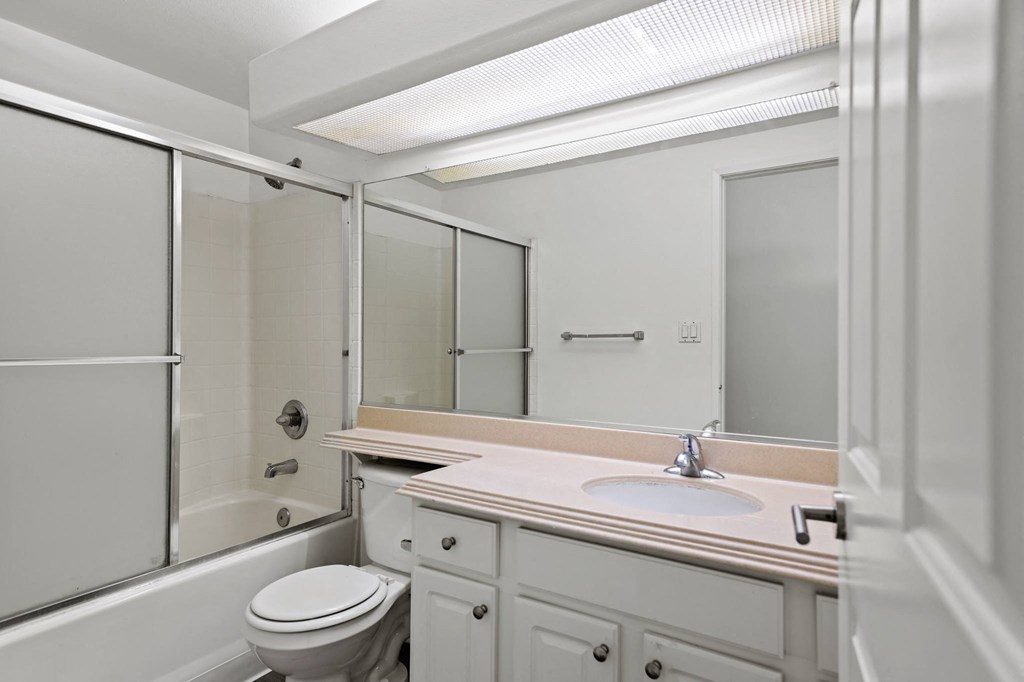 Bathroom with Bathtub with Glass Doors