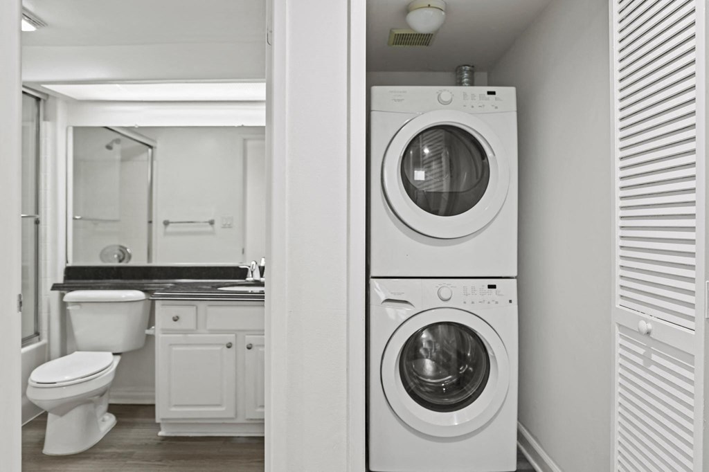In-Suite Washer & Dryer