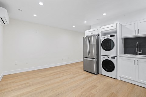 In-Suite Washer & Dryer