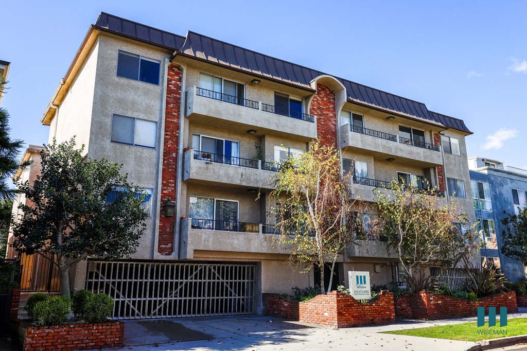 Street View of Bentley Woodland by Wiseman