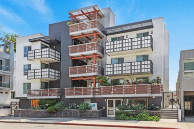 1831 Sawtelle Blvd 1 Bed Apartment for Rent - Photo Gallery 2