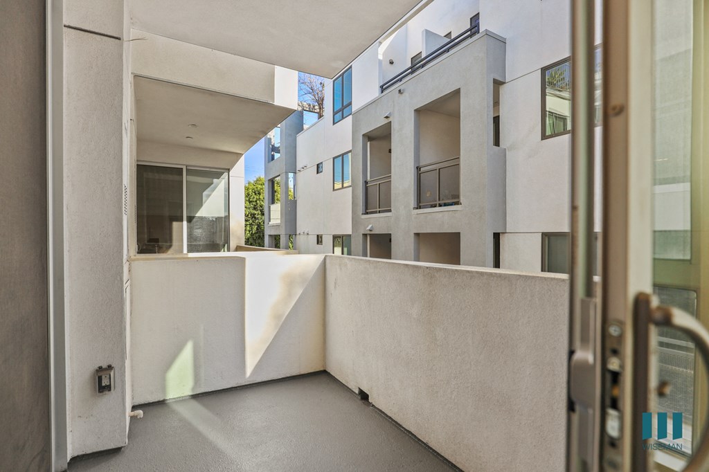 Large-Size Patio of an Upper Level Unit