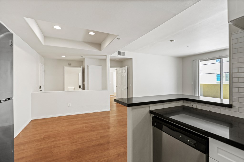 Open-Concept Kitchen and Dining Area