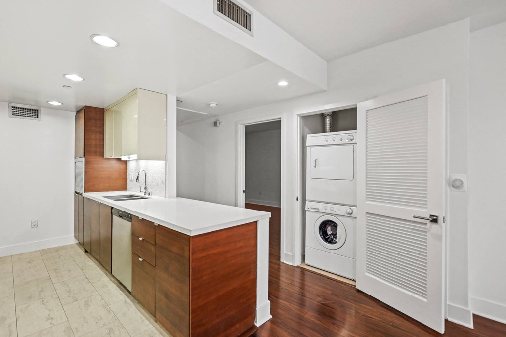 Front Entryway, Kitchen, and In-Suite Washer & Dryer