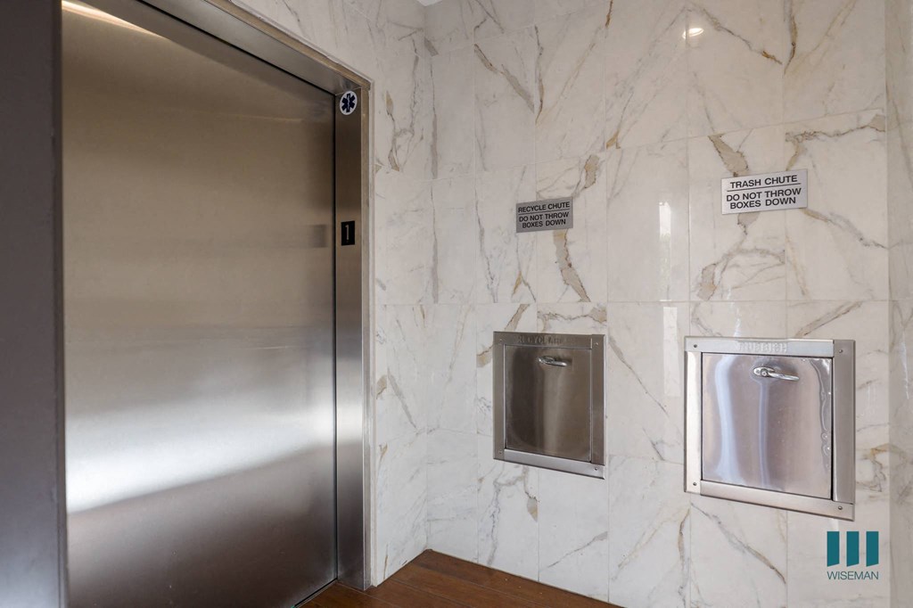 Fox Eight By Wiseman