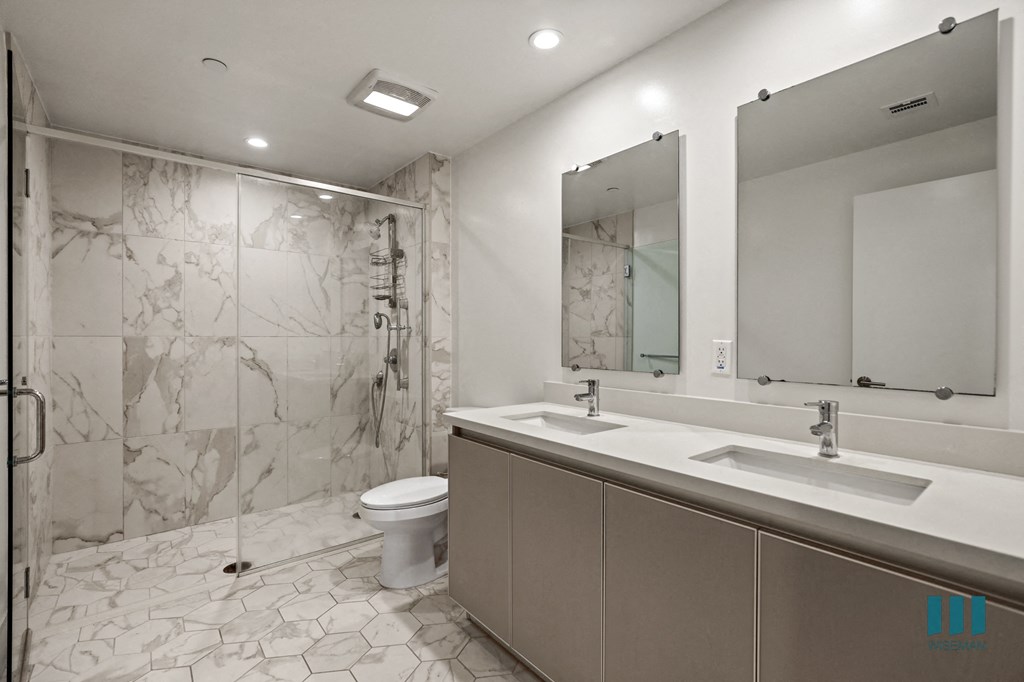 Fox Eight By Wiseman