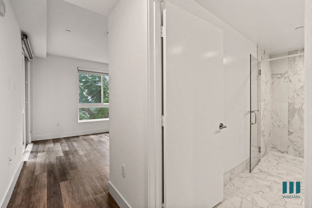 Fox Eight By Wiseman