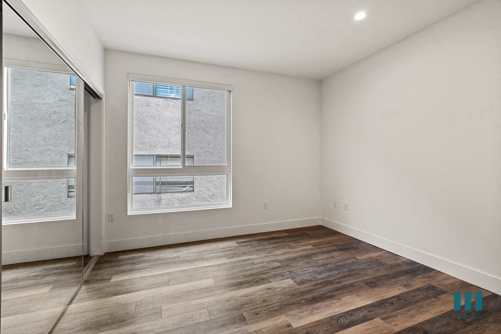 Fox Eight By Wiseman