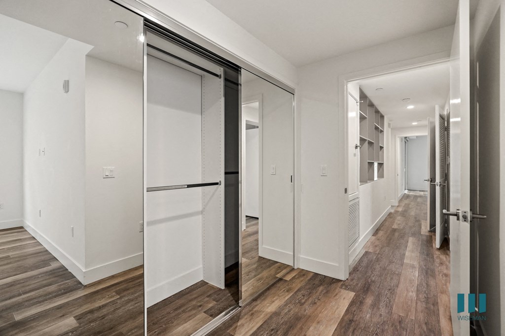 Fox Eight By Wiseman